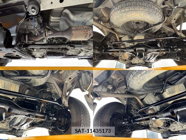 Daihatsu HIJET CARGO 2015-06 7251006-27