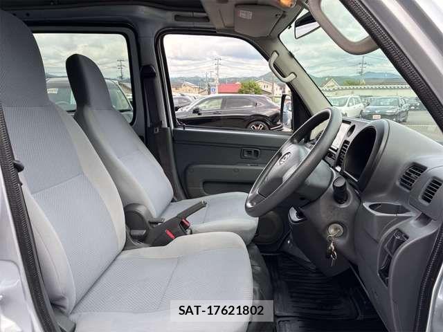 Daihatsu HIJET CARGO 2014-05 7251005-11