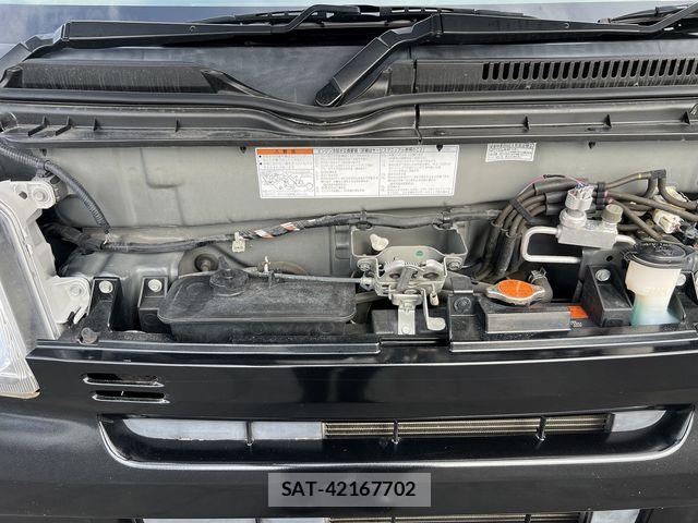 Daihatsu HIJET CARGO 2016-03 7327437-29