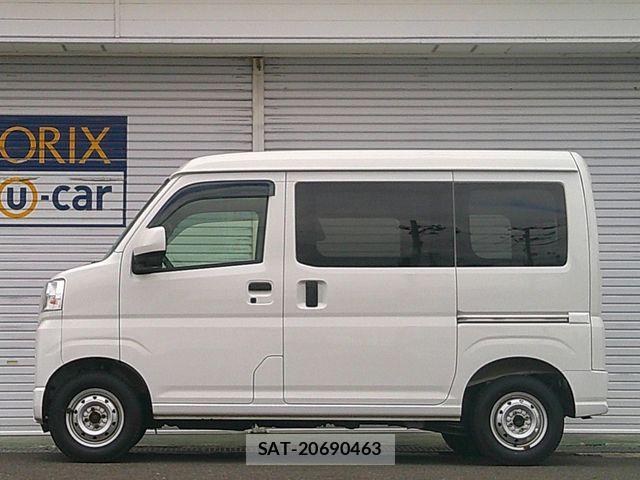 Daihatsu HIJET CARGO 2022-05 7327438-22