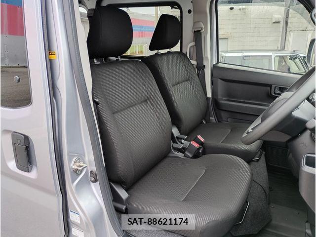 Daihatsu HIJET CARGO 2023-09 7327436-14