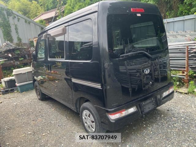 Daihatsu HIJET CARGO 2017-12 7358052-3