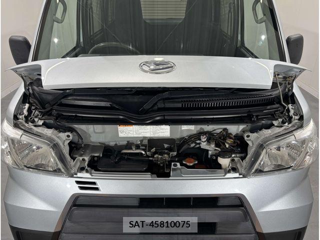 Daihatsu HIJET CARGO 2018-03 7358050-23