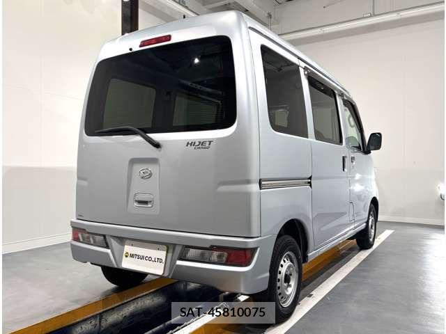 Daihatsu HIJET CARGO 2018-03 7358050-7