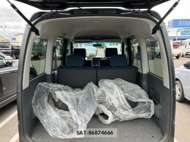 Daihatsu HIJET CARGO 2011-07 7358055-10