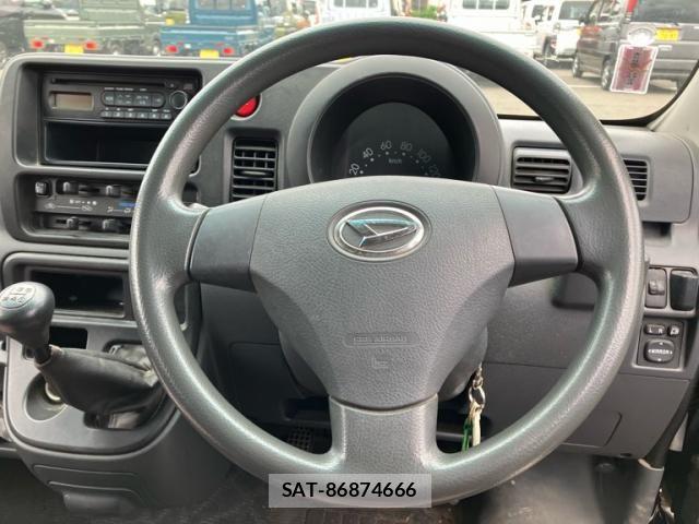 Daihatsu HIJET CARGO 2011-07 7358055-18