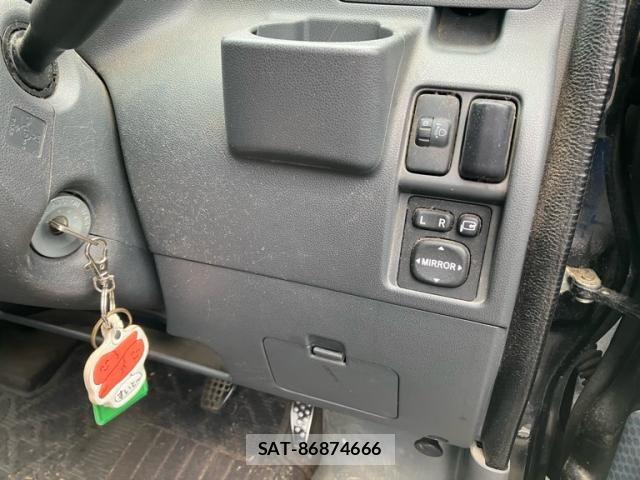 Daihatsu HIJET CARGO 2011-07 7358055-19