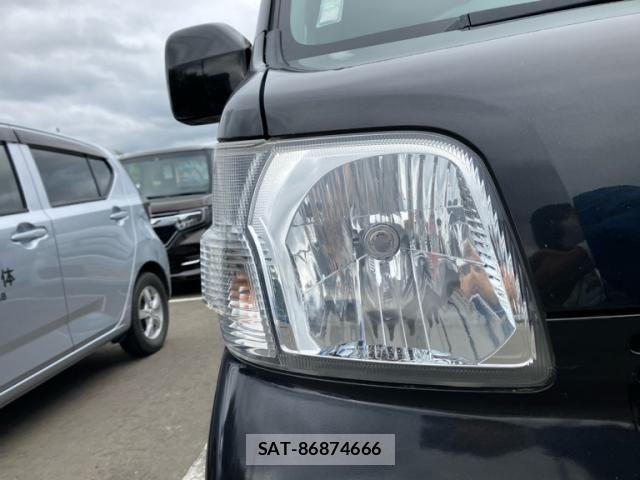 Daihatsu HIJET CARGO 2011-07 7358055-3