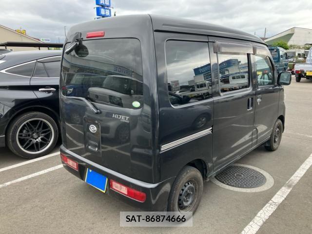 Daihatsu HIJET CARGO 2011-07 7358055-8