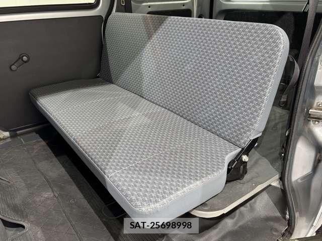 Daihatsu HIJET CARGO 2014-02 7358051-15