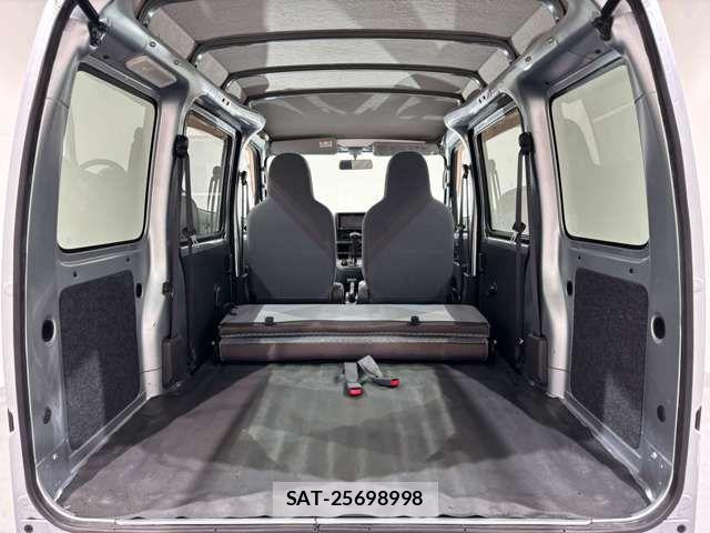 Daihatsu HIJET CARGO 2014-02 7358051-17