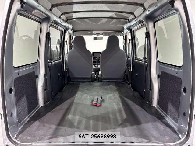 Daihatsu HIJET CARGO 2014-02 7358051-18