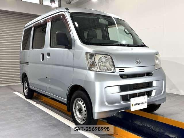 Daihatsu HIJET CARGO 2014-02 7358051-1