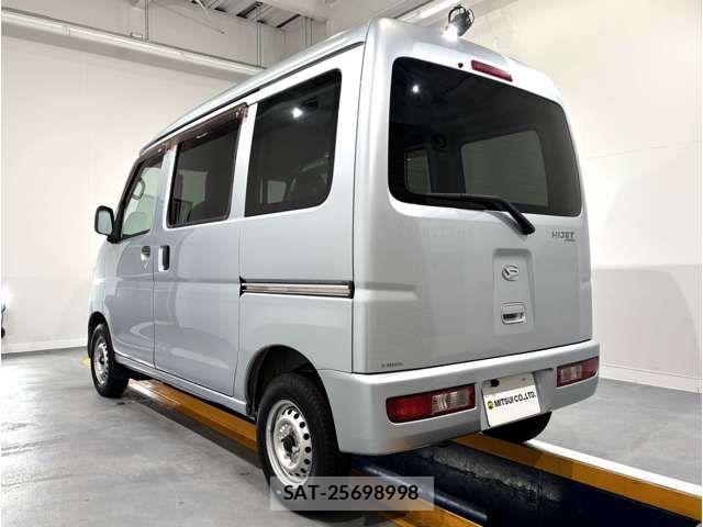 Daihatsu HIJET CARGO 2014-02 7358051-5