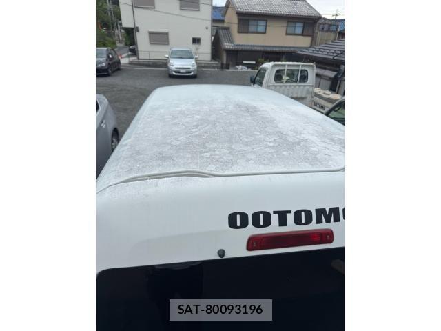 Daihatsu HIJET CARGO 2014-07 7358058-9