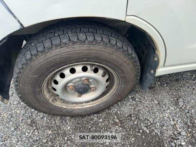 Daihatsu HIJET CARGO 2014-07 7358058-10
