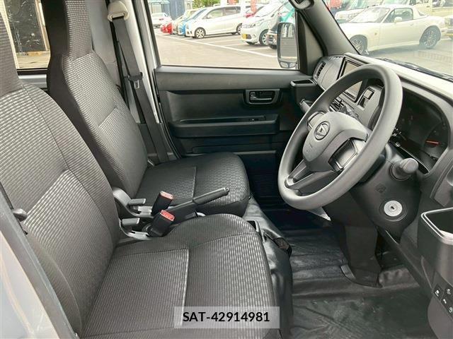 Daihatsu HIJET CARGO 2022-05 7392341-10