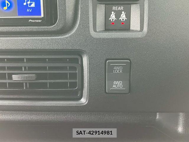 Daihatsu HIJET CARGO 2022-05 7392341-22