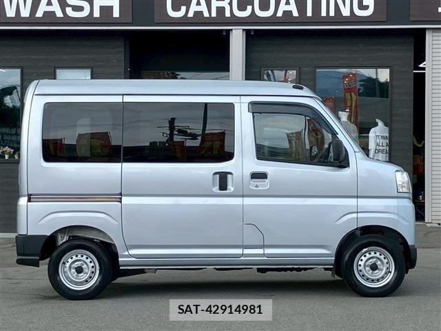 Daihatsu HIJET CARGO 2022-05 7392341-3