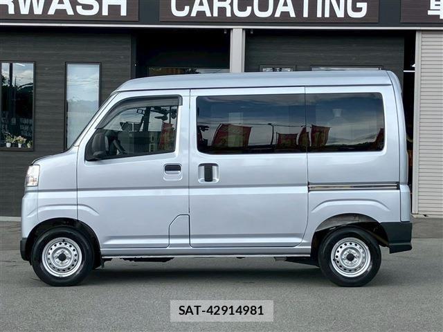 Daihatsu HIJET CARGO 2022-05 7392341-7