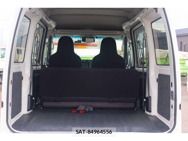 Daihatsu HIJET CARGO 2022-04 7392339-22