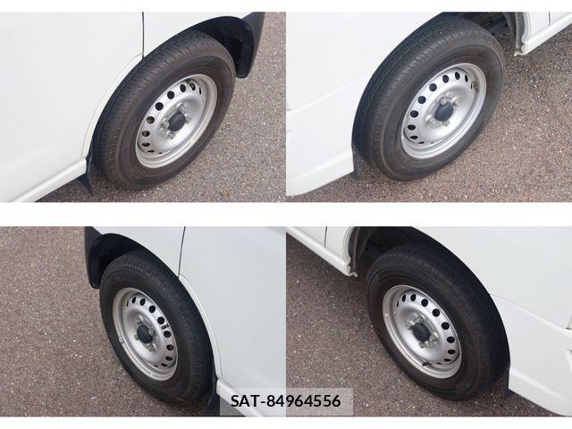 Daihatsu HIJET CARGO 2022-04 7392339-27