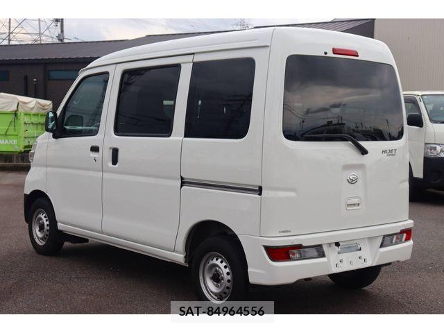 Daihatsu HIJET CARGO 2022-04 7392339-2