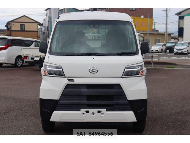 Daihatsu HIJET CARGO 2022-04 7392339-7