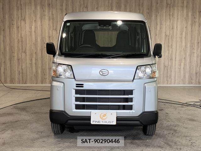 Daihatsu HIJET CARGO 2023-11 7500861-9