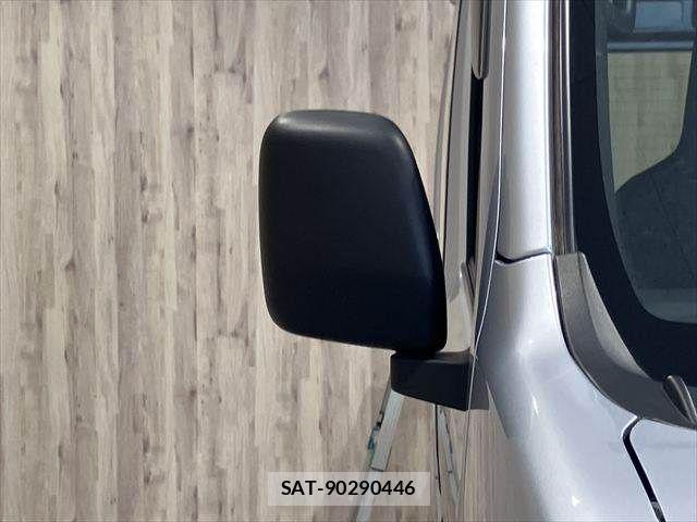 Daihatsu HIJET CARGO 2023-11 7500861-17