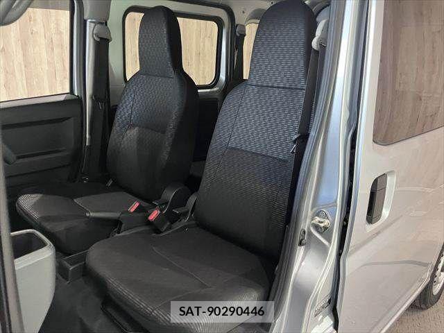 Daihatsu HIJET CARGO 2023-11 7500861-27
