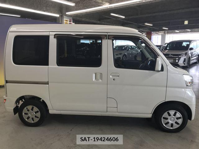 Daihatsu HIJET CARGO 2021-03 7500858-1