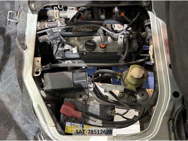 Daihatsu HIJET CARGO 2006-04 7500860-25