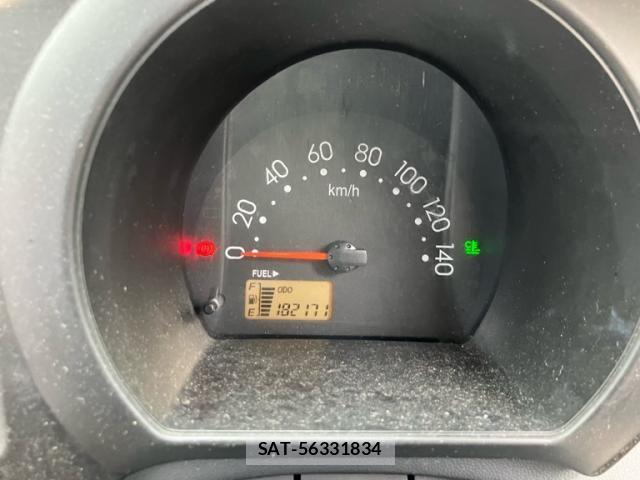Daihatsu HIJET CARGO 2015-04 7562223-18