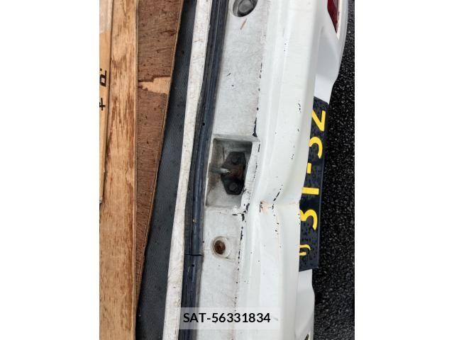Daihatsu HIJET CARGO 2015-04 7562223-23