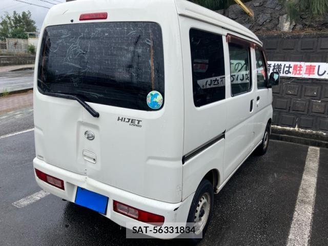Daihatsu HIJET CARGO 2015-04 7562223-2