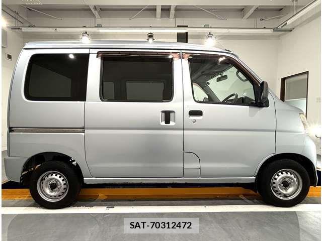 Daihatsu HIJET CARGO 2008-05 7616971-8