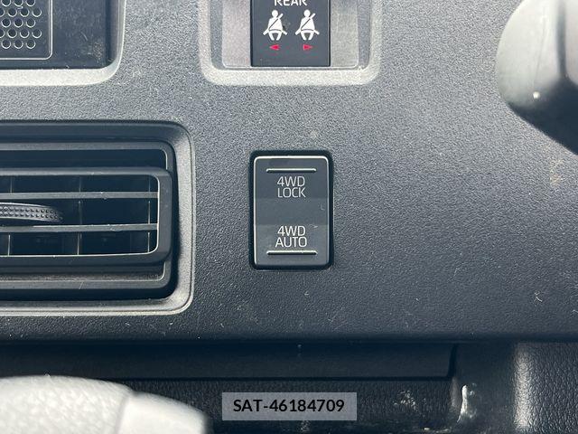Daihatsu HIJET CARGO 2022-05 7723984-13