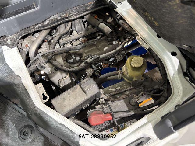 Daihatsu HIJET CARGO 2014-06 7723988-25