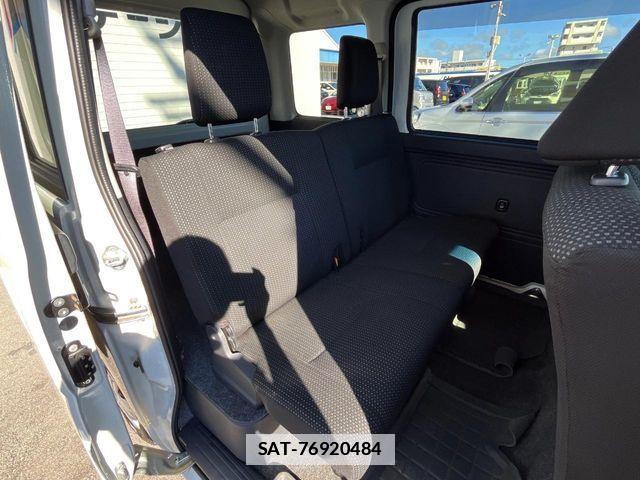 Daihatsu HIJET CARGO 2021-02 7723979-9