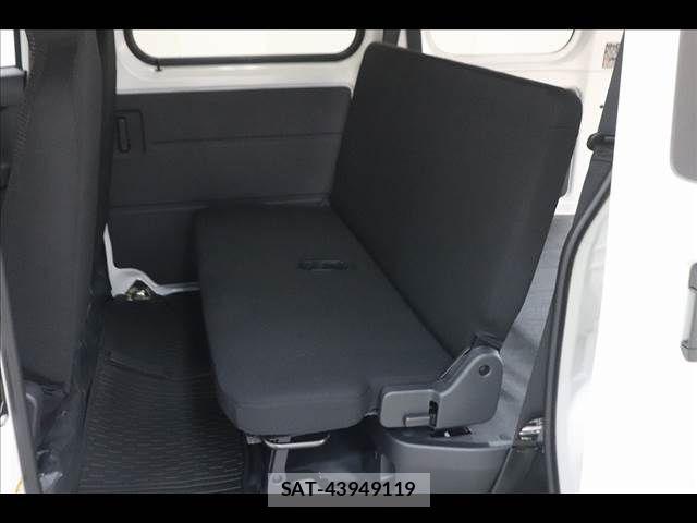 Daihatsu HIJET CARGO 2024-07 7723980-12