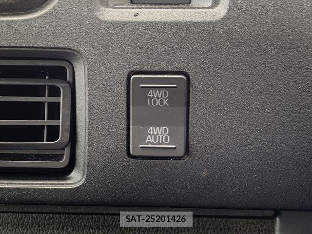 Daihatsu HIJET CARGO 2022-10 7723985-6