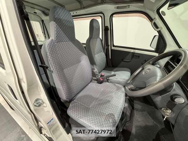 Daihatsu HIJET CARGO 2016-06 7723989-10