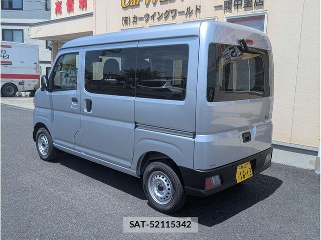 Daihatsu HIJET CARGO 2026-05 7961978-9