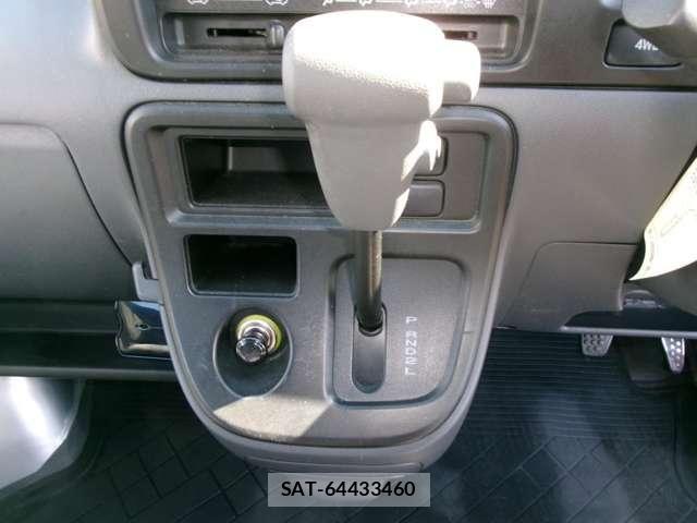 Daihatsu HIJET CARGO 2010-11 7961979-9
