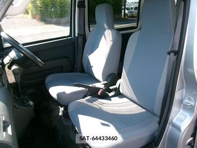 Daihatsu HIJET CARGO 2010-11 7961979-11
