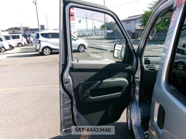 Daihatsu HIJET CARGO 2010-11 7961979-28
