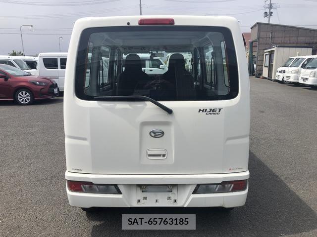 Daihatsu HIJET CARGO 2018-05 7979434-5
