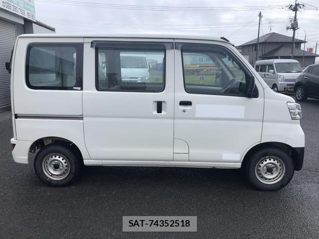 Daihatsu HIJET CARGO 2018-05 7979433-3