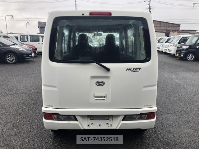 Daihatsu HIJET CARGO 2018-05 7979433-5